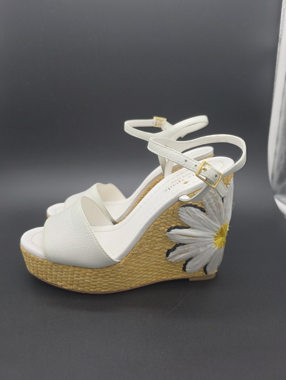 RARE Kate Spade White Leather Woven Ankle Strap Floral Wedges Size 7.5M $129